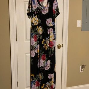 New with tags maxi dress